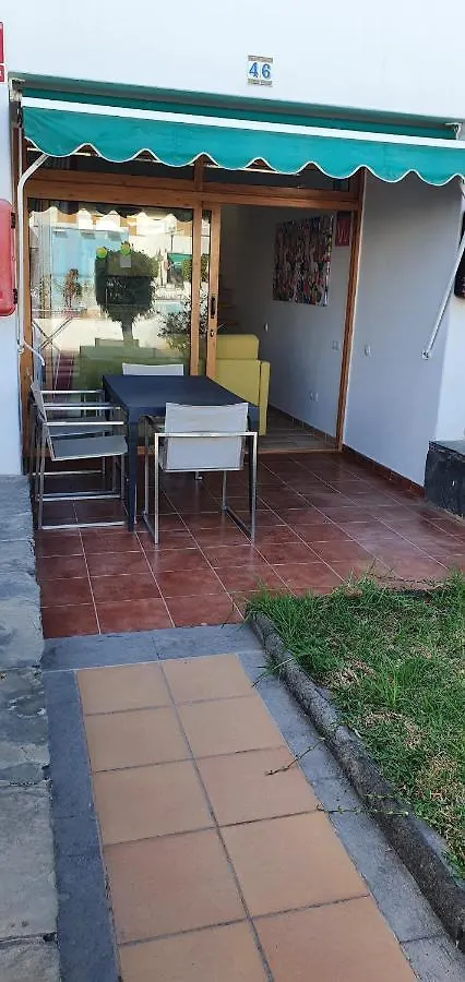 Barber Las Brisas Apartment Playa del Ingles  0*, Playa del Ingles (Gran Canaria)